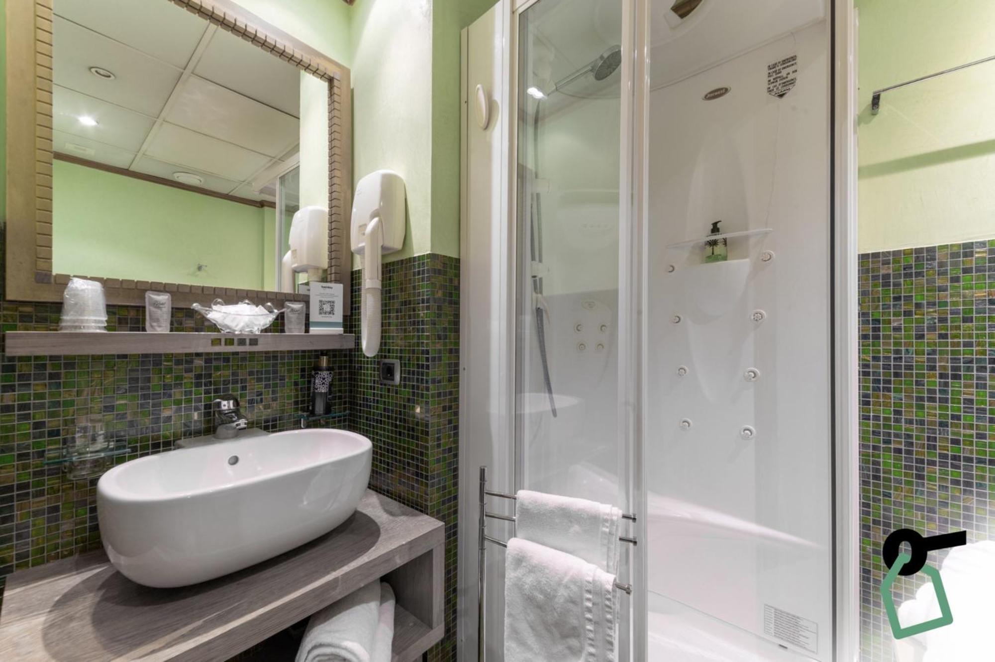 Hotiday Discovery - Residence Verona Buitenkant foto