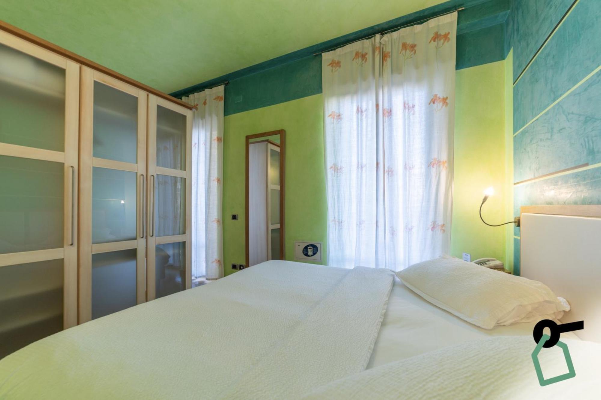Hotiday Discovery - Residence Verona Buitenkant foto