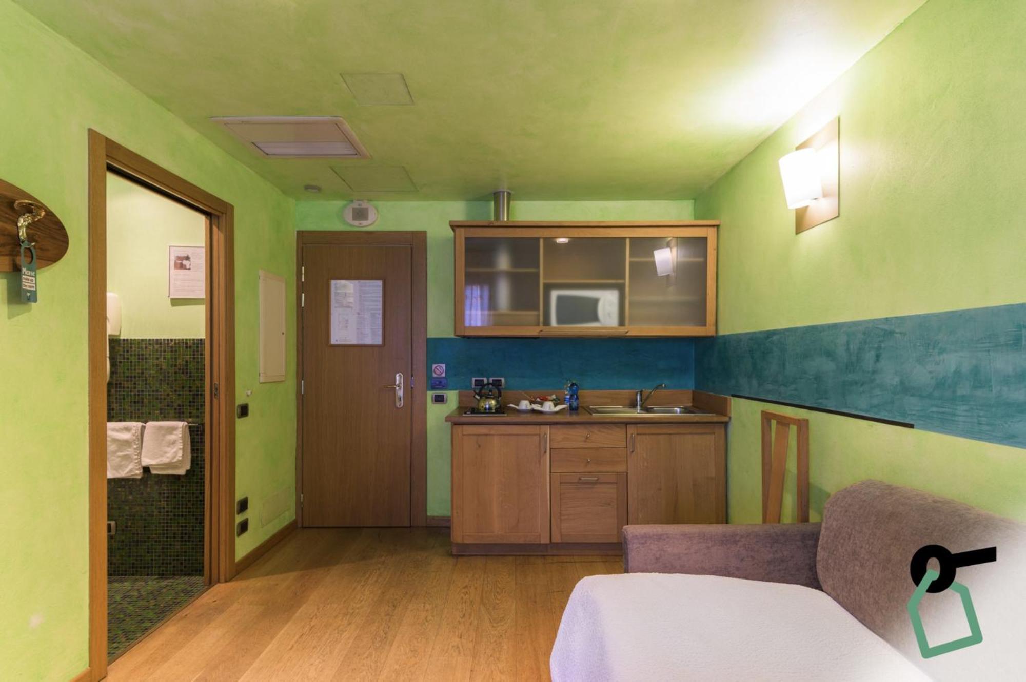 Hotiday Discovery - Residence Verona Buitenkant foto